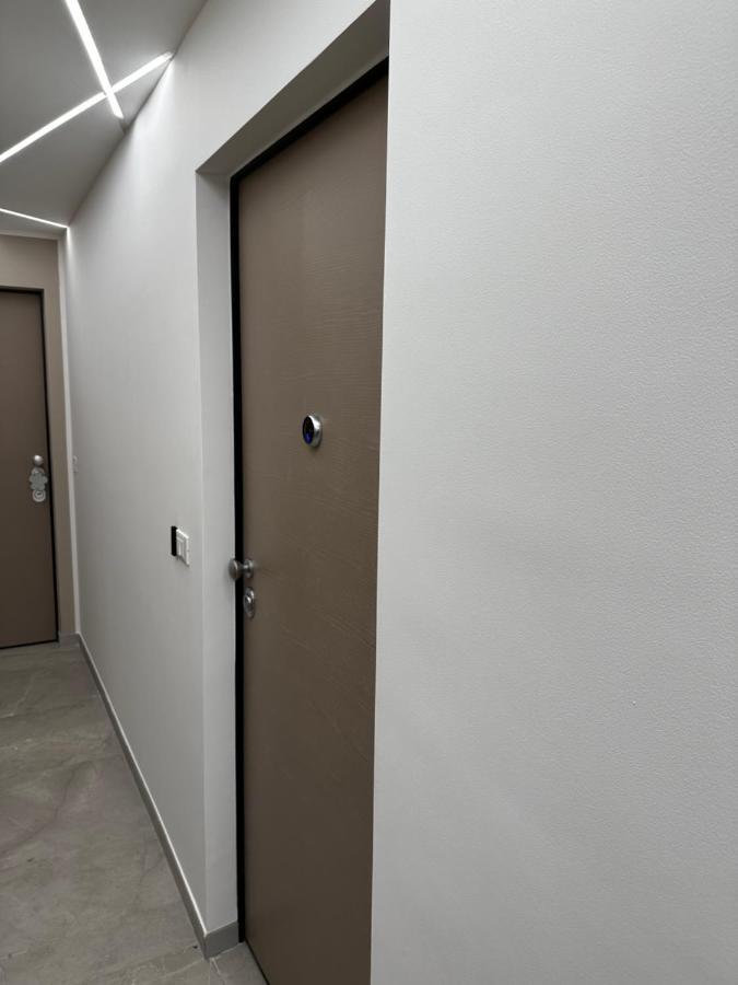 Apartmán Bilocale Luxury A 50 Mt Dalla Stazione Di Milano Exteriér fotografie