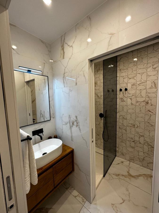Apartmán Bilocale Luxury A 50 Mt Dalla Stazione Di Milano Exteriér fotografie