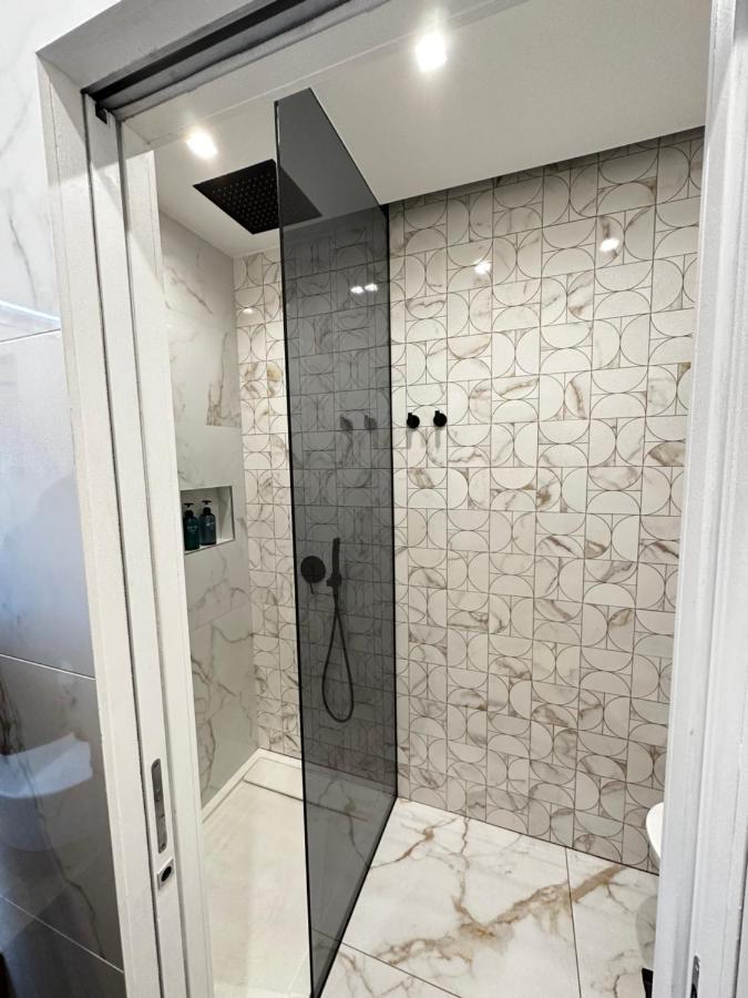 Apartmán Bilocale Luxury A 50 Mt Dalla Stazione Di Milano Exteriér fotografie
